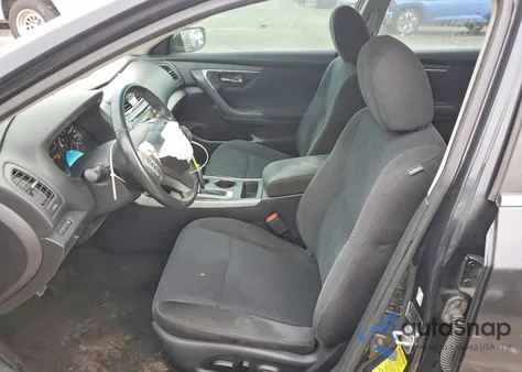 2015 Nissan Altima 2.5 z USA, uszkodzony, nr VIN 1N4AL3AP4FC170111